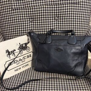 Coach Mickie Two way leather bag